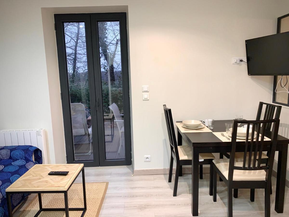 Jouy La Longere, Proche Hec, Versailles, Parking Prive Gratuit Bagian luar foto